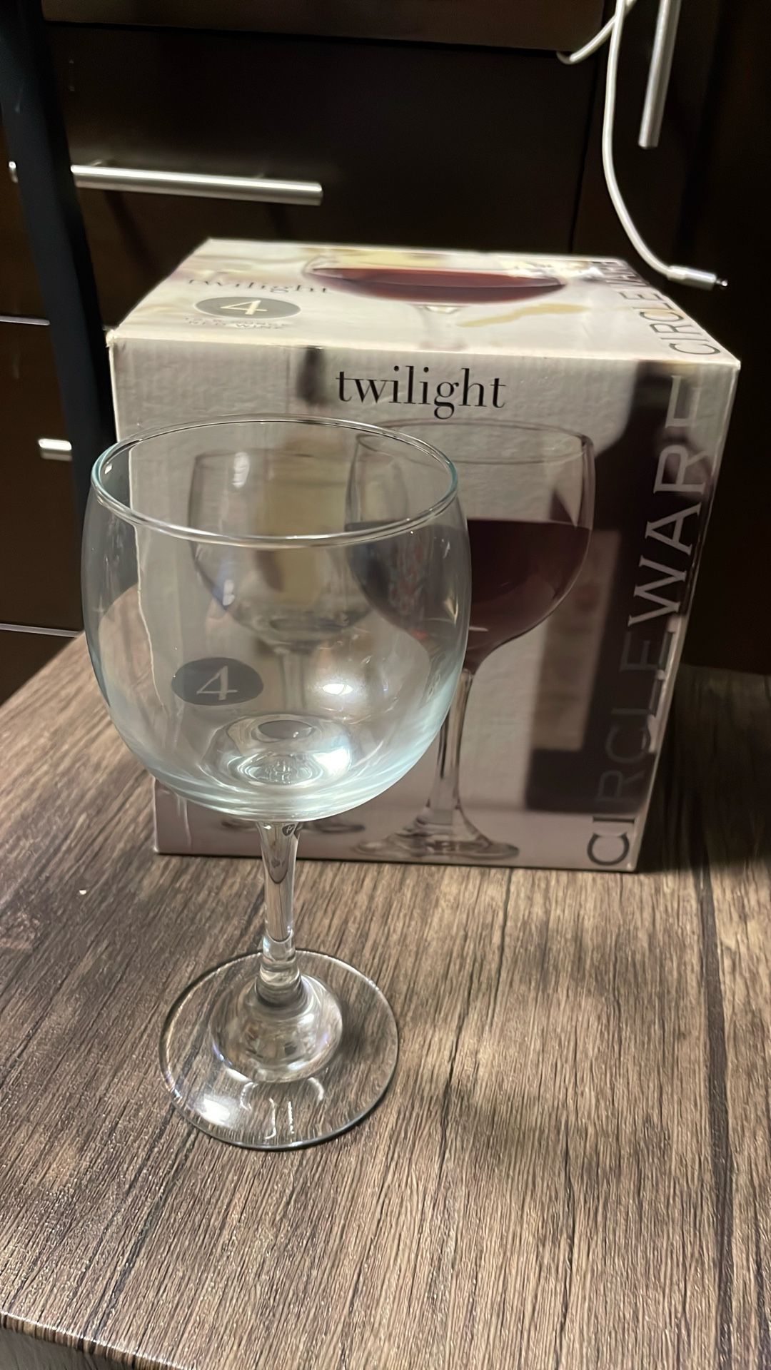 This is a set of Circleware Twilight red wine glasses.