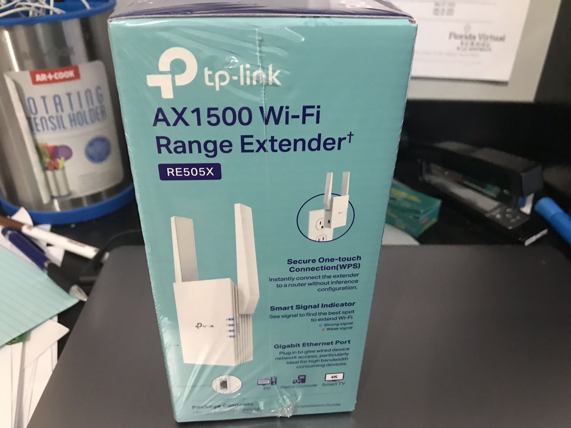 Brand New TP-LINK AX1500 RE505X 1500 Mbps Wi-Fi Dual Band Range Extender