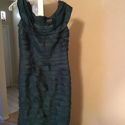 Cute Womens Dress Sz 8, Great For A Holiday Party/event  Etc…