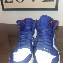 Jordan's men's athletic shoes size 10.5 pre-owned excellent condition