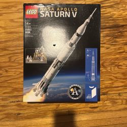 LEGO NASA APOLLO SATURN V