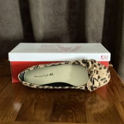 American Eagle - size 8 1/2