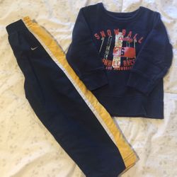 Boys Sweater And Pants 5y