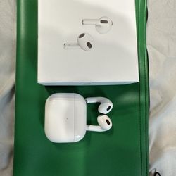 Apple AirPods 3rd Generation