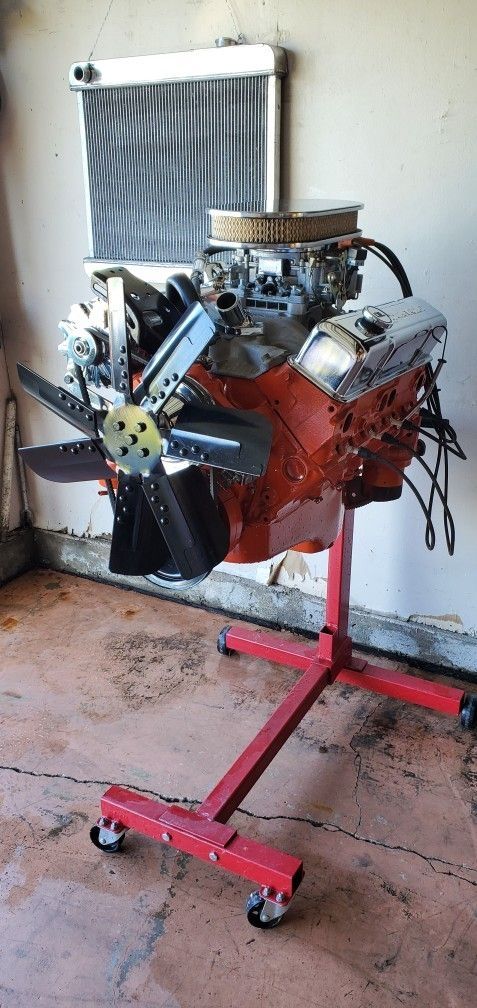 350 Chevy Motor