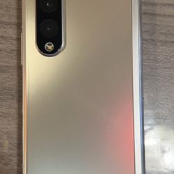 Samsung Galaxy Z Fold 3 5G 256GB Unlocked – LIKE NEW – CONDITION 