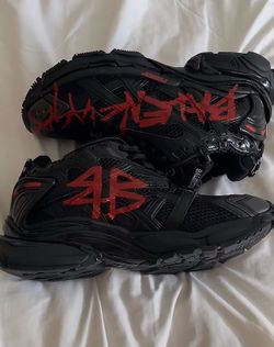 Balenciaga runners