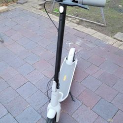 Segway Ninebot E-Scooter MAX G30LP 