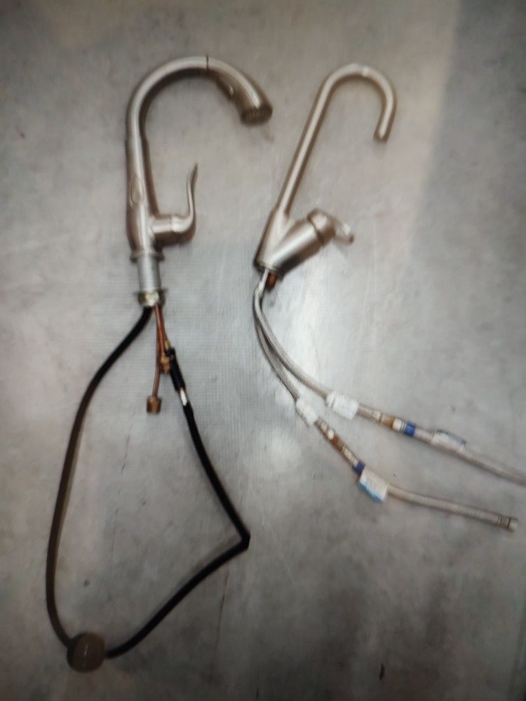 2 Facet For The Sink Selling Seperate