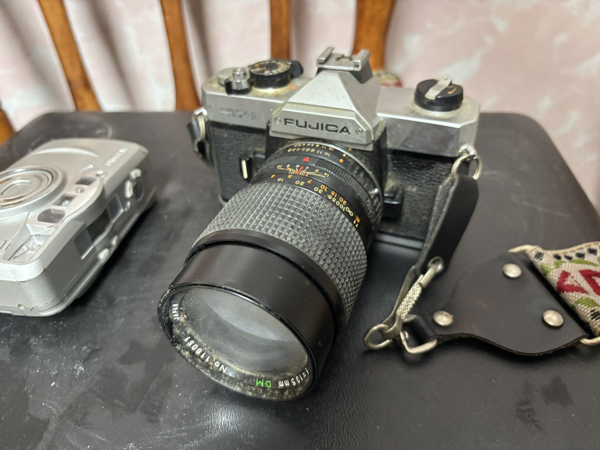 Fujica STX-1 Camera