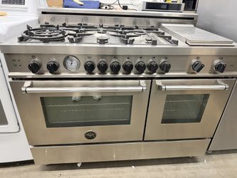 Bertazzoni 48” Gas Range – Excellent Condition – 3 Months Warranty 🔥