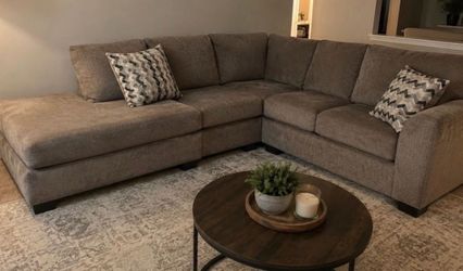 Large Gray Fabric Sectional Sofa with Chaise