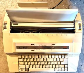 Electric typewriter
