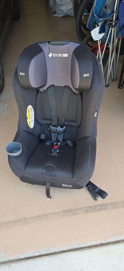 2 car seats
