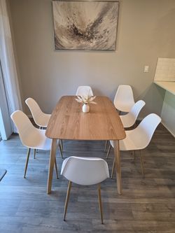 59” Table 7 chairs