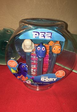 Finding Dory Nemo Disney Fish Bowl Candy Dispenser Gift Set New 16