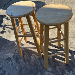 Chair 🪑 30” High