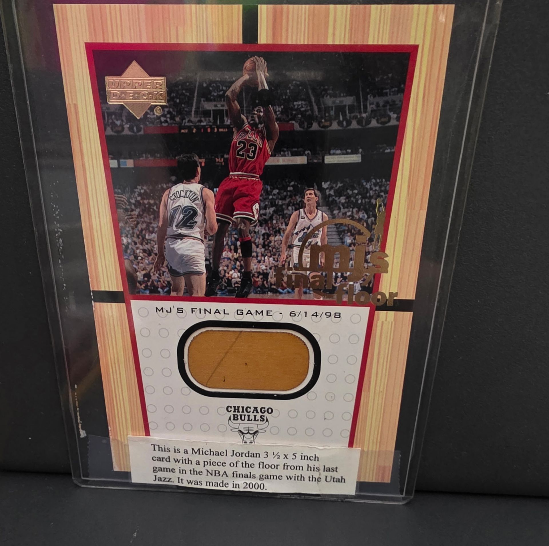 Michael Jordan - Upper Deck, MJ's Final Floor - Bulls, Card #FF1 Oversized card