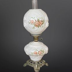 Vtg Milk Glass 3-Way Puffy Embossed Roses GWTW Parlor Banquet Elec Lamp 22” Tall 