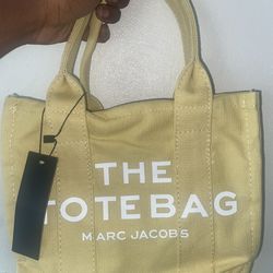 The Mini Tote Bag In Light Yellow 