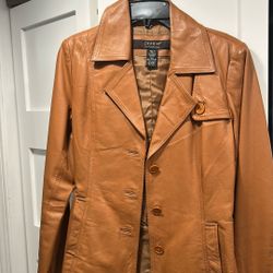 Like New Women’s Genuine Leather Jacket