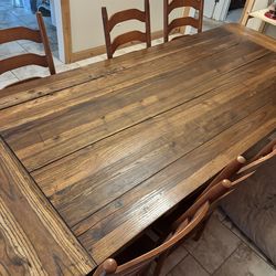 Wood Dinning Table