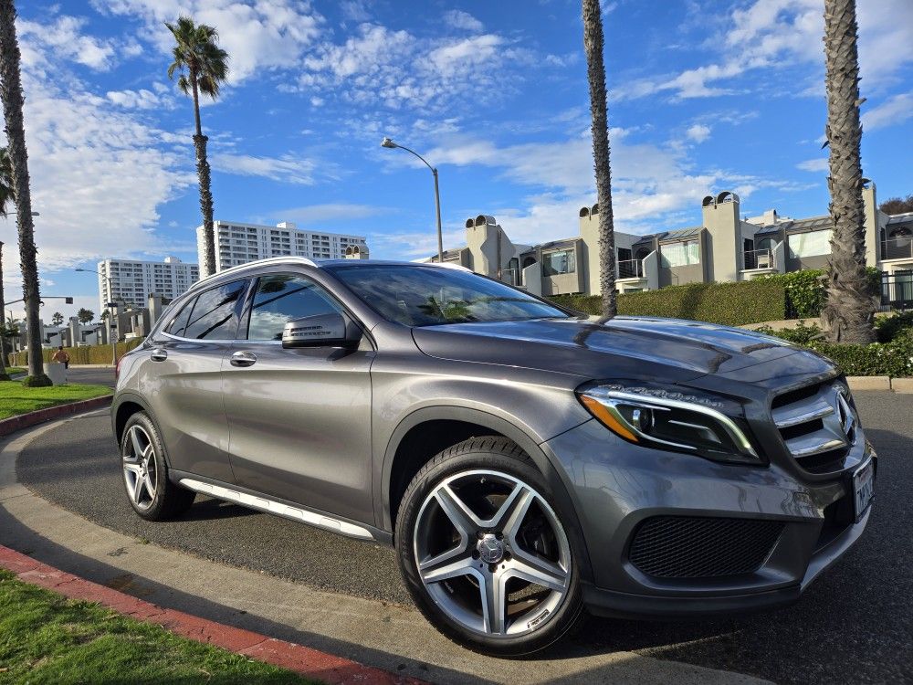 2015 Mercedes-Benz GLA 250