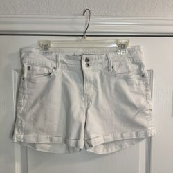 Denizen white jean shorts 