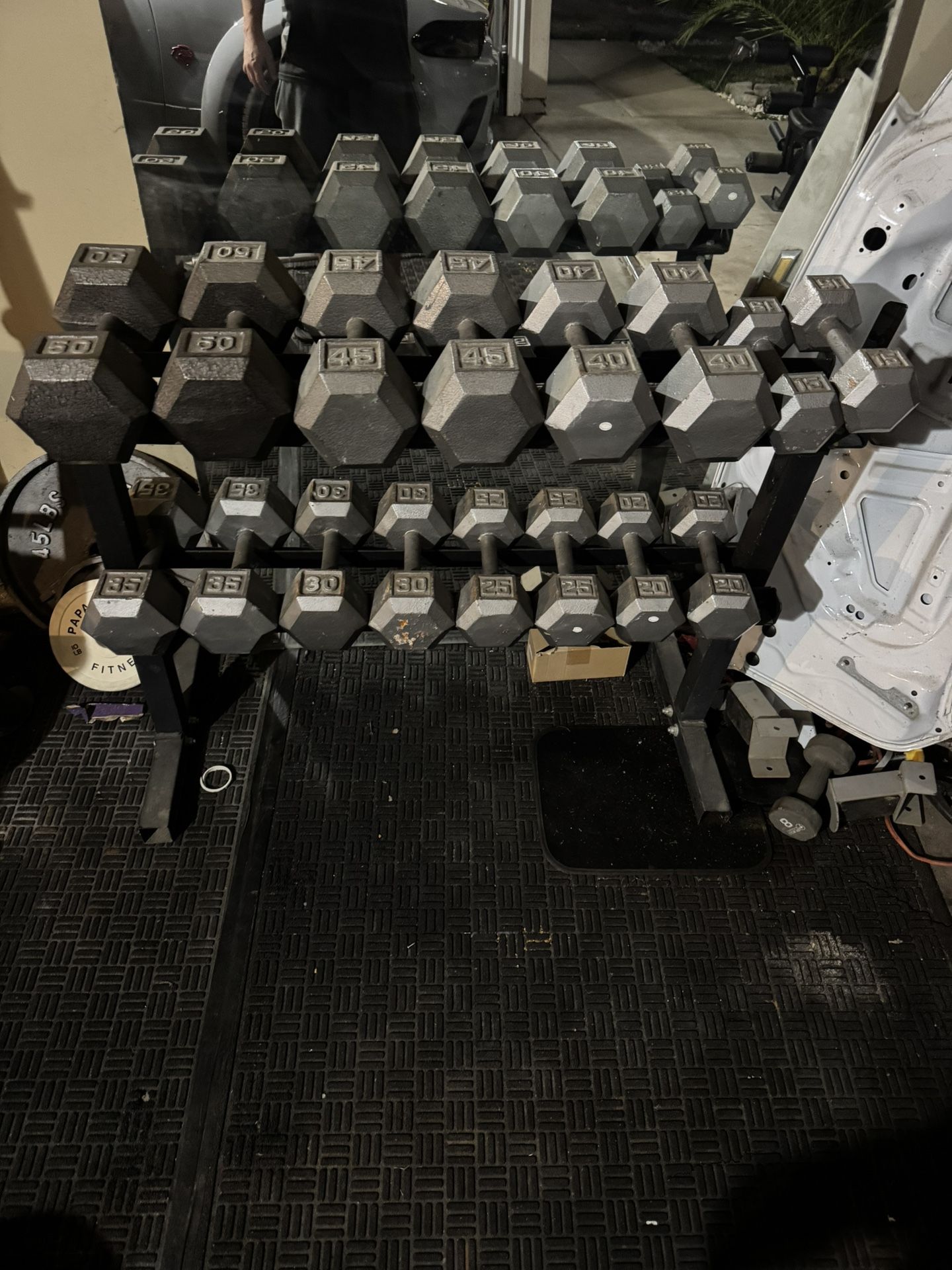 10-50 dumbbells weights 520lbs total plus rack