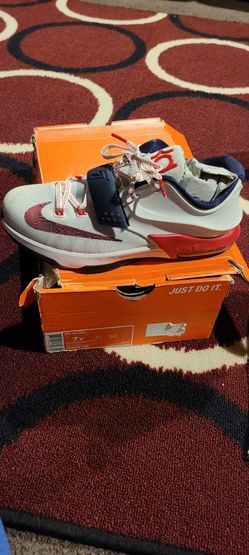 Nike Gym Shoes