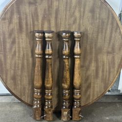 Solid Dining Table w/ 4 Matching Chairs and (2) 10” Removable Leaves