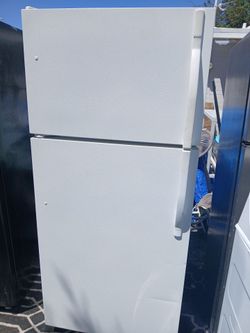 Refrigerator with good