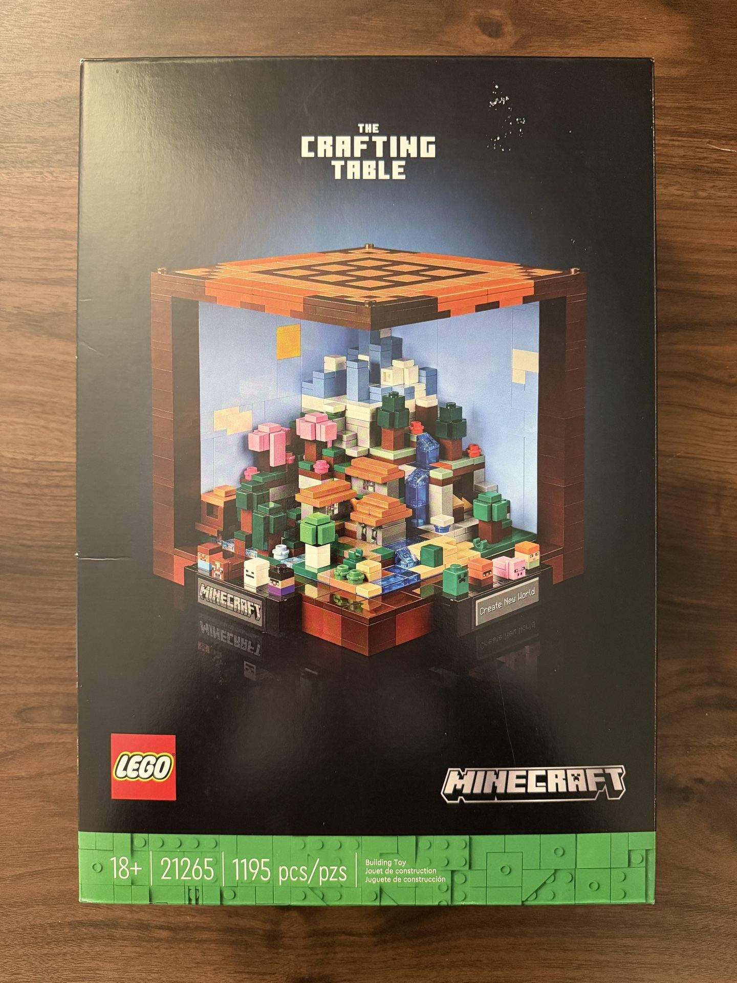 LEGO Minecraft The Crafting Table Collectible Video Game Building Set 21265