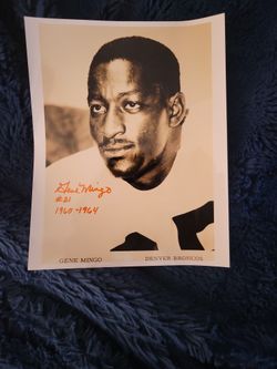 Autographed Gene Mingo