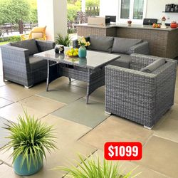 New inbox patio set (we finance and deliver)($54 down,90 day no interest payment plan)