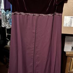 Plum Homecoming dress Size 18