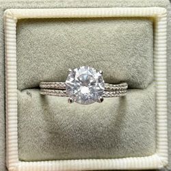 Gorgeous 😮‍💨 !! AAA Grade Cz ring set in 925 sterling silver !!