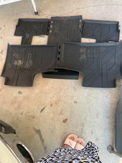 Chevy suburban rubber floor mats