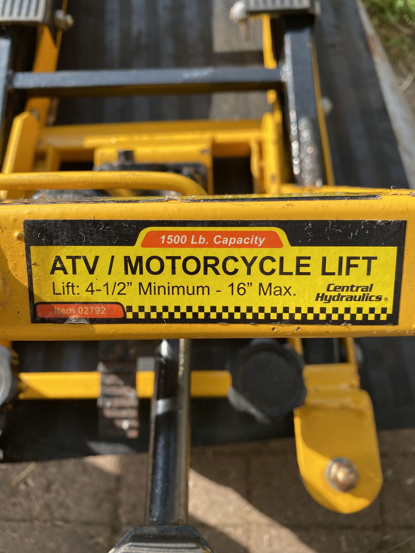 ATV/Motorcycle Lift