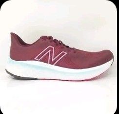 New Balance Men Shoes Size 10.5