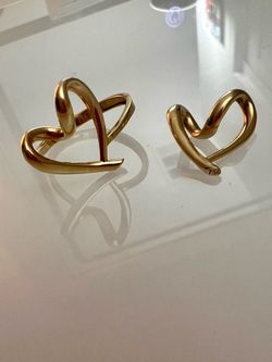Gold Heart Ring & Pendant- 18K Saudi Gold Open Heart Design