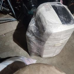 Delonghi Air Conditioning Unit 