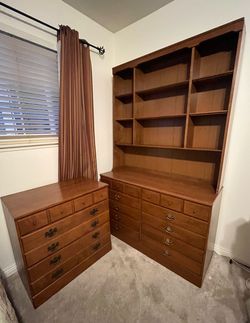 Dresser set