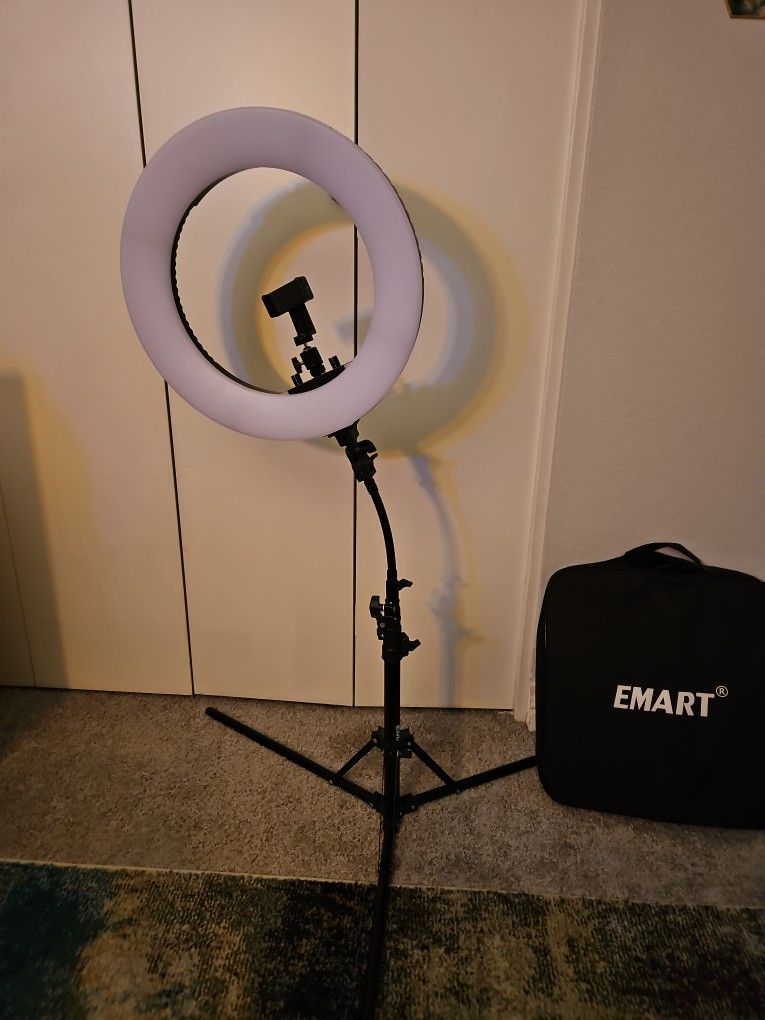 Ring Light Phone Stand