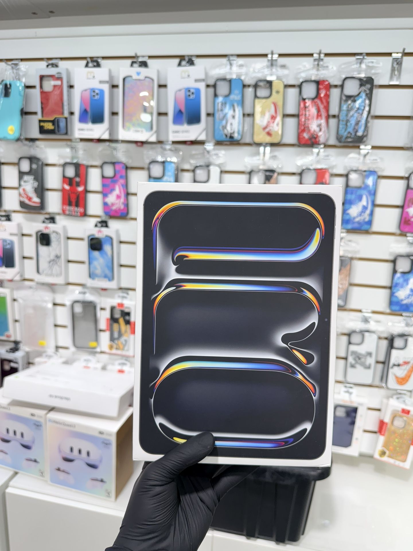 Brand New iPad Pro 11-Inch M4 Cellular 512GB $1199 or $60 Down!