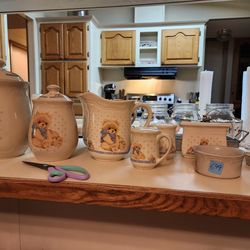 Vintage country bear dishes Tienshan stoneware