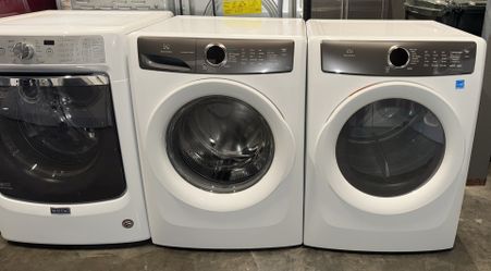ELECTROLUX XL CAPACITY WASHER DRYER ELECTRIC SET FREE DELIVERY 