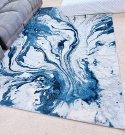 Rug - 9’6” x 6’6”