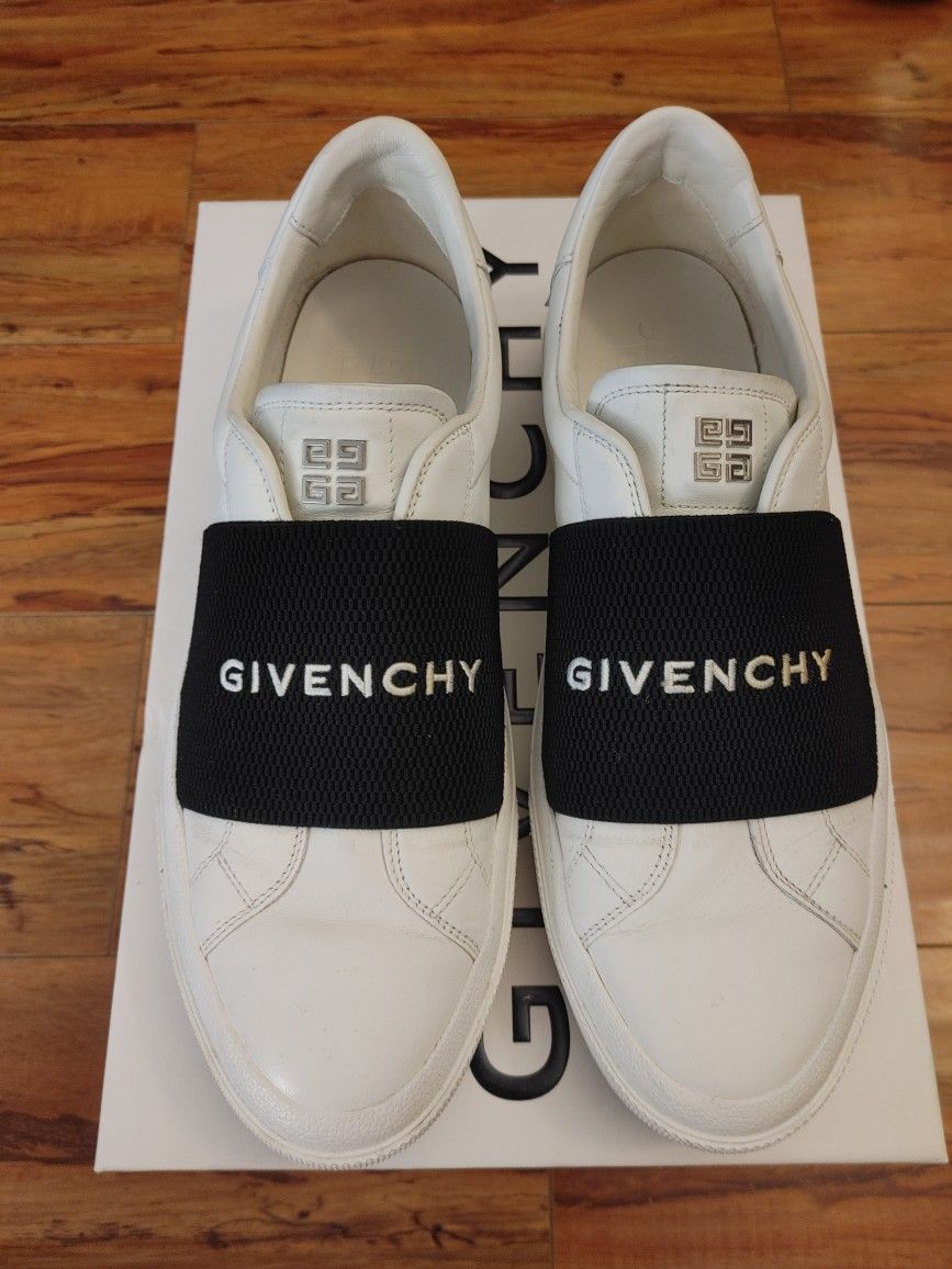 Givenchy Sneakers Size 43.5 For Sale