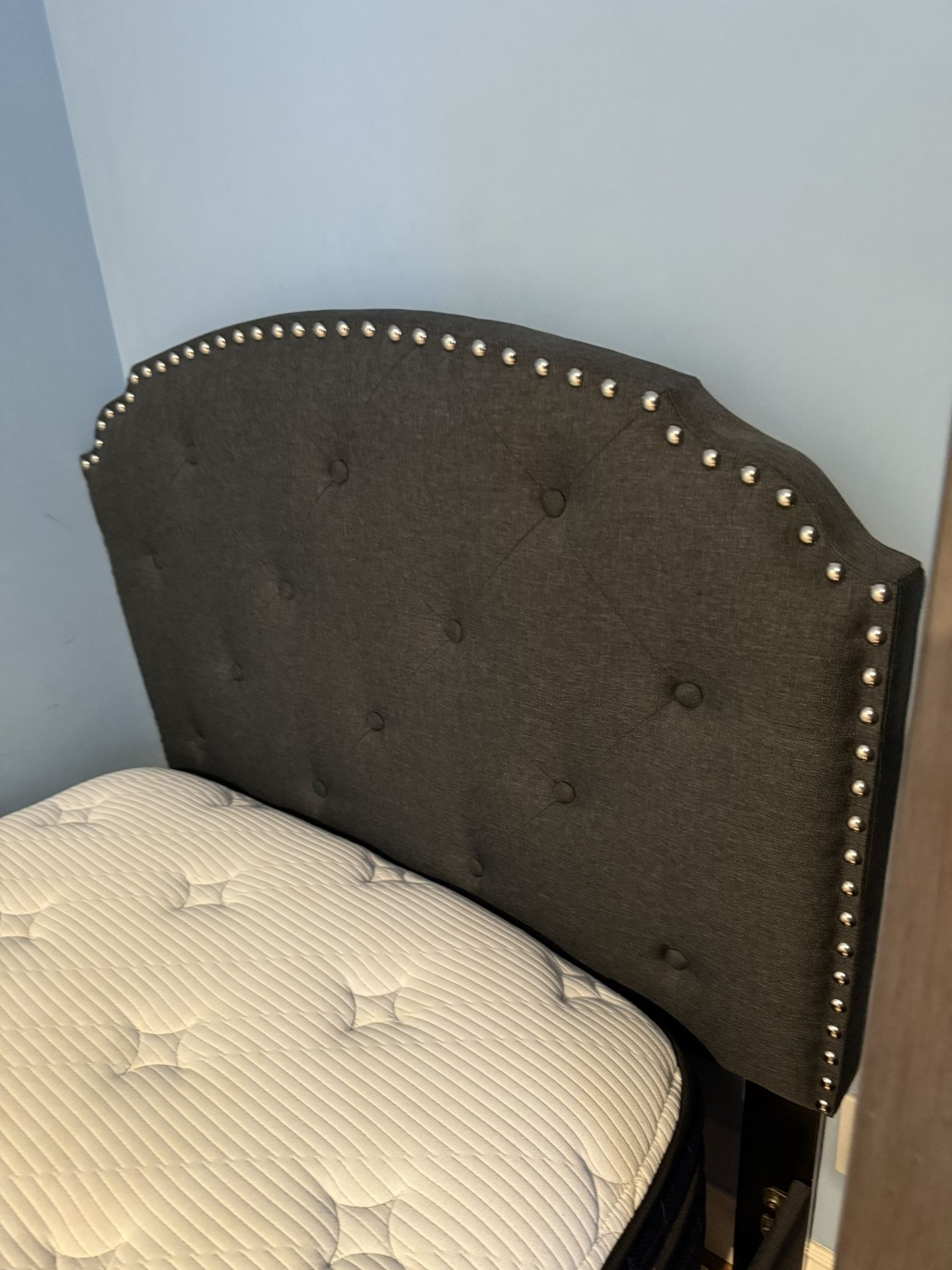 Twin Size Bed